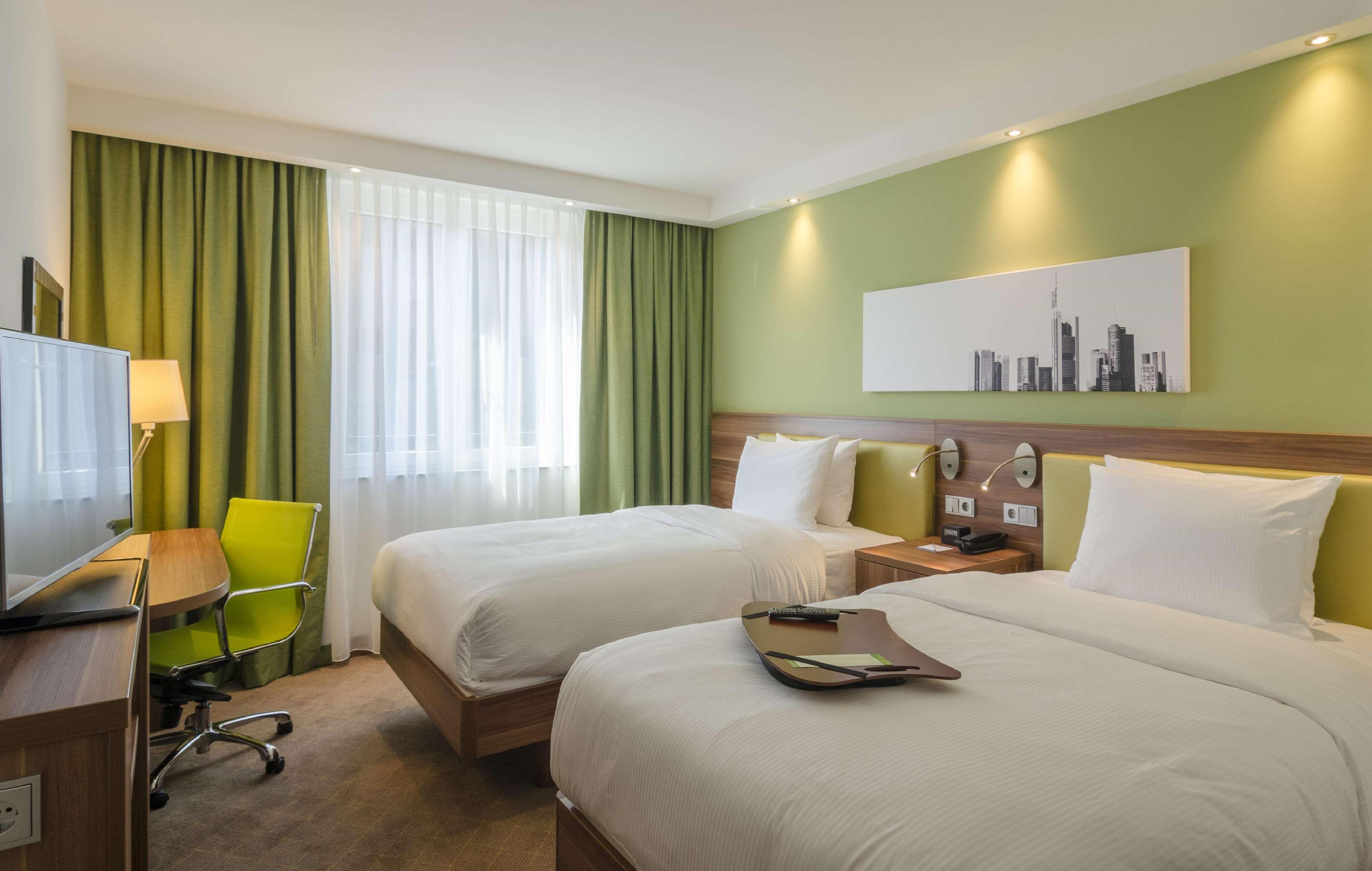 Hampton By Hilton Frankfurt Centre 3*
