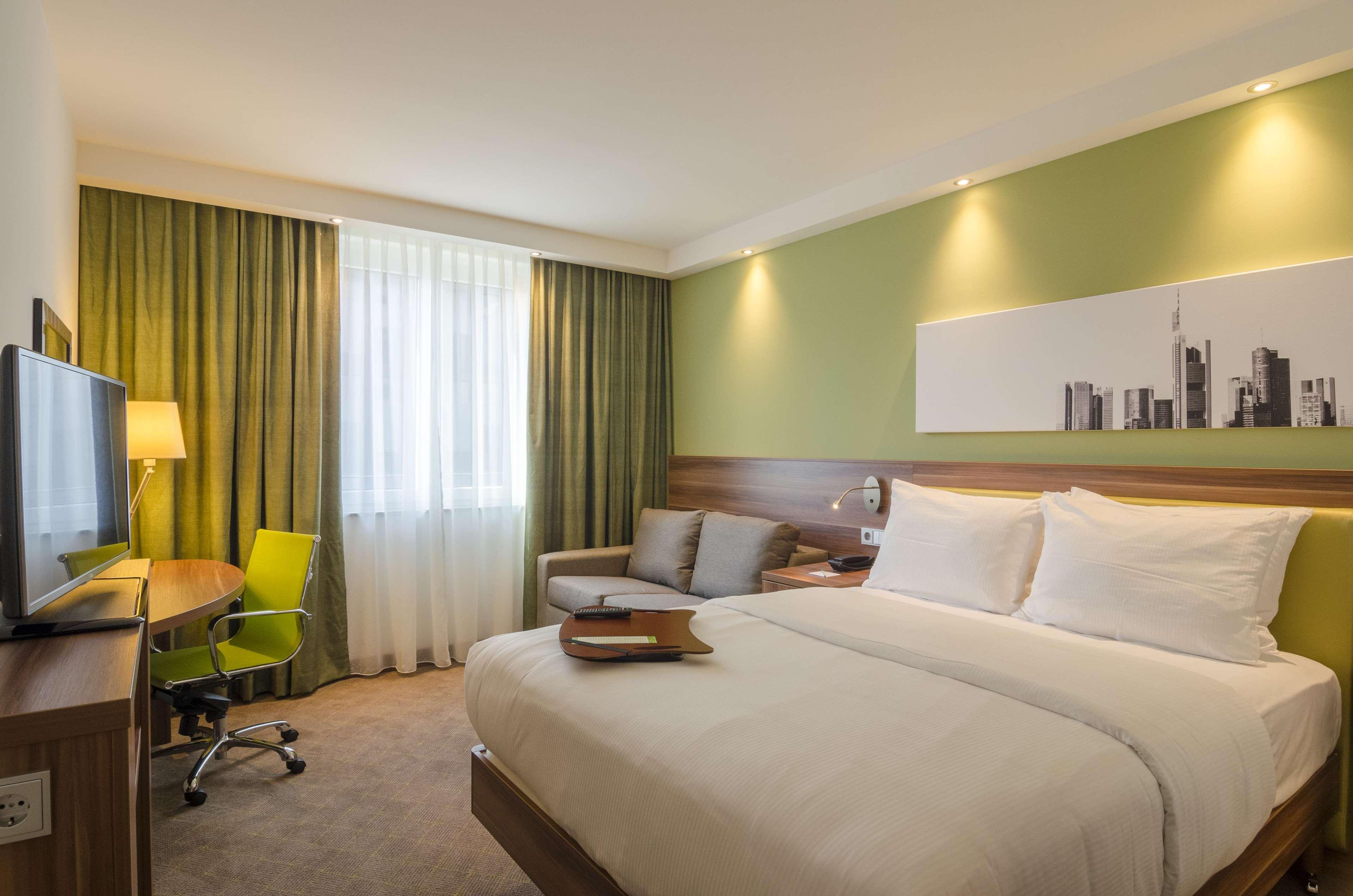 Hampton By Hilton Frankfurt Centre 3* Frankfurt am Main